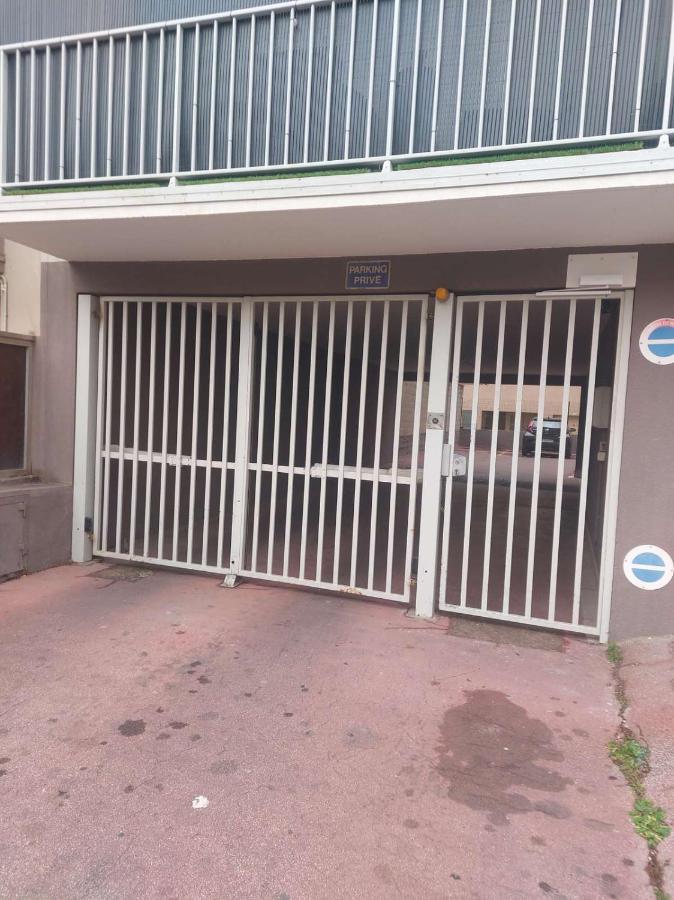 פרפיניין Residence D'Anjou - Grand Studio Avec Balcon Et Parking Privatif מראה חיצוני תמונה